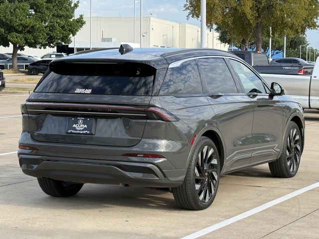 Used 2024 Chroma Caviar Dark Gray Metallic Clearcoat Lincoln Black Label image 4