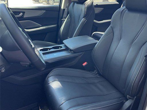 New 2026 Platinum White Pearl Acura FWD Technology Package image 28