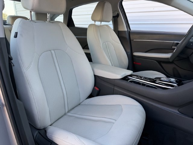 Used 2023 Curated Silver Hyundai SEL image 26