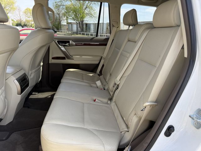 Used 2013 Starfire Pearl Lexus 460 Premium image 28