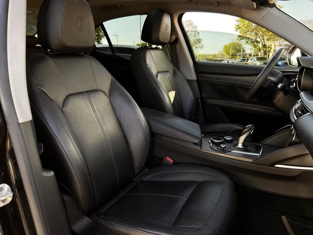 Used 2018 Vulcano Black Metallic Alfa Romeo Ti image 30