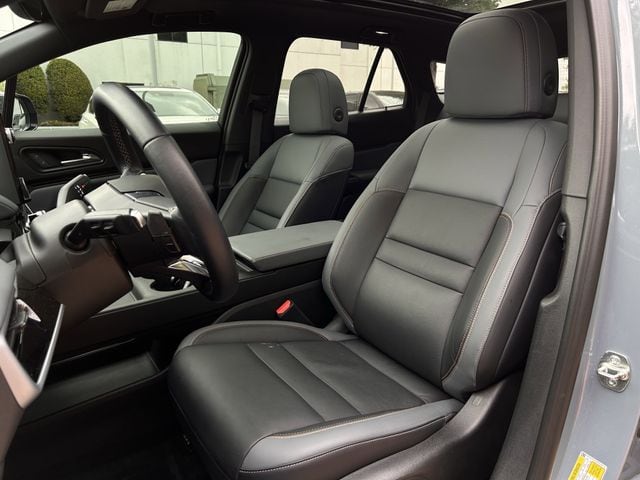 Used 2024 Sonic Gray Pearl Honda Touring image 27