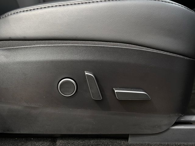 Used 2021 Pearl White Multi-Coat Tesla Long Range image 27