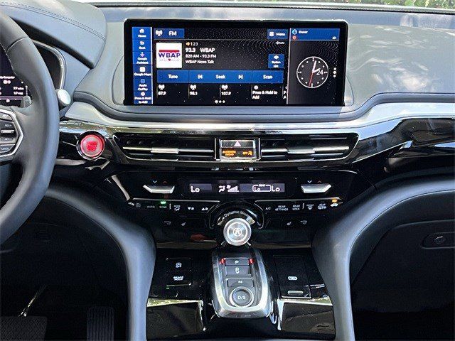 Used 2026 Solar Silver Metallic Acura Technology Package image 17