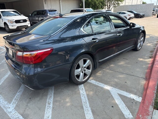 2010 Lexus LS 460 photo 3