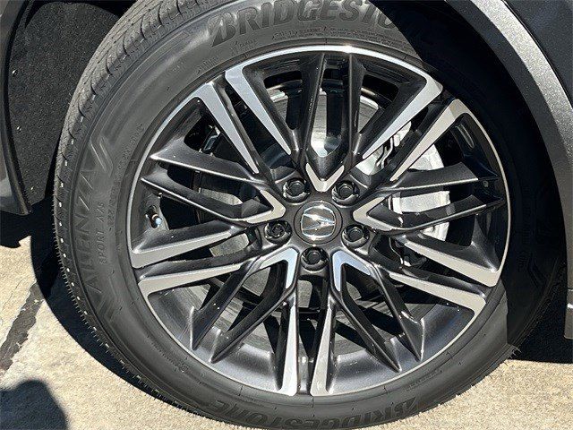 Used 2026 Liquid Carbon Metallic Acura Advance Package image 10