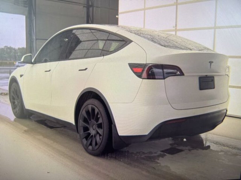 Used 2021 Tesla Model Y Long Range SUV