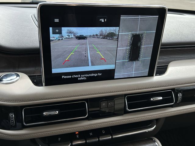 Used 2021 Pristine White Lincoln Reserve image 18