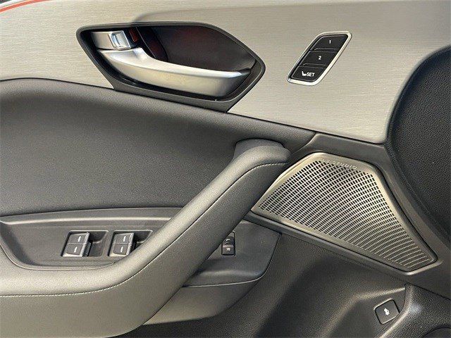 Used 2025 Majestic Black Pearl Acura Technology Package image 21