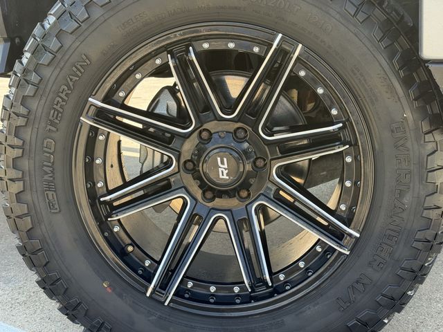 Used 2024 Sterling Metallic GMC Elevation image 9