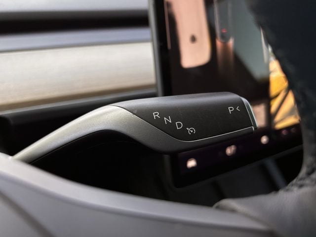 Used 2024 Stealth Gray Tesla Long Range image 22