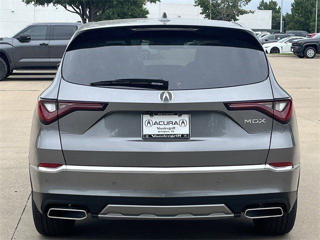 Used 2026 Liquid Carbon Metallic Acura Technology Package image 5