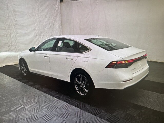 2023 Honda Accord EX photo 4