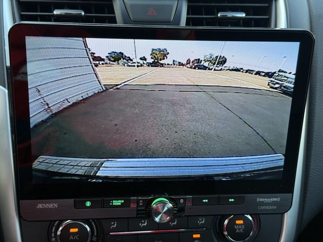 Used 2017 Super Black Nissan 2.5 SR image 17