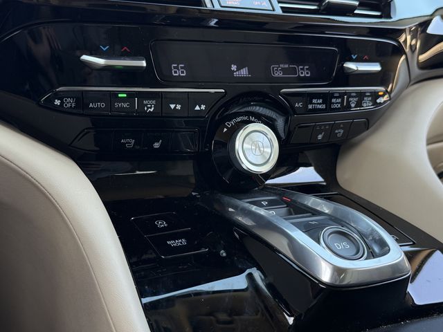 Certified Used 2025 Platinum White Pearl Acura Technology Package image 17