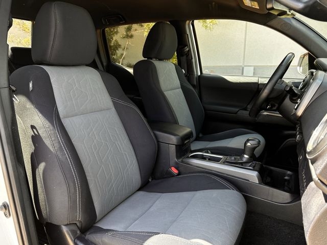 Used 2021 Super White Toyota TRD Off-Road image 27