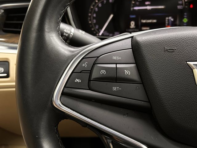 Used 2018 Dark Granite Metallic CADILLAC Base image 16