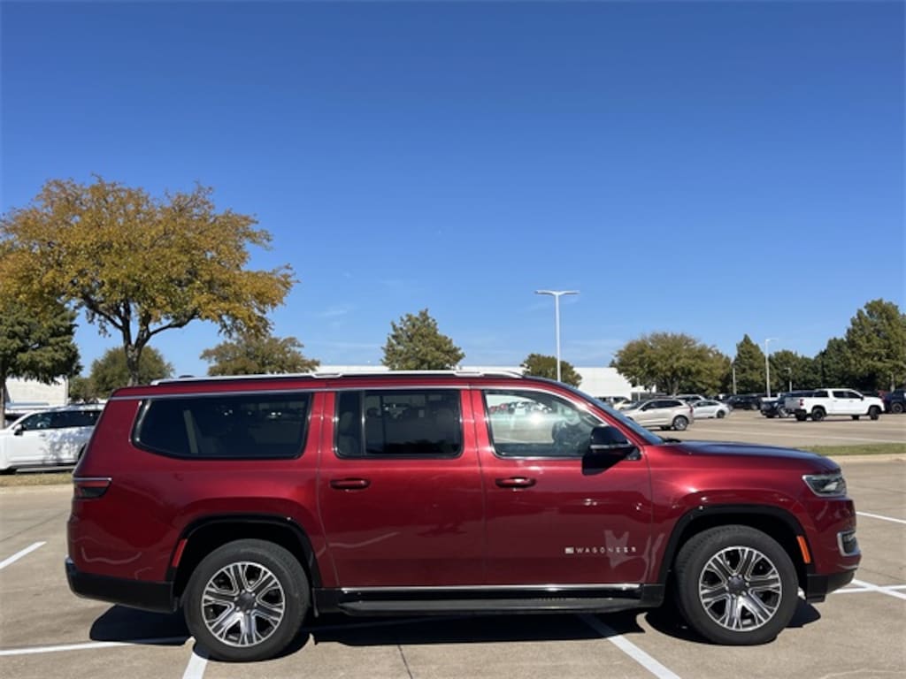 Used 2024 Jeep Wagoneer L Series II SUV