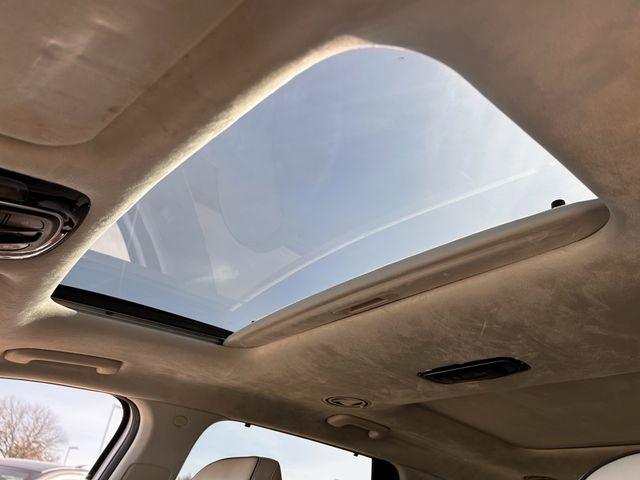 Used 2021 Hyper White Hyundai Calligraphy image 30