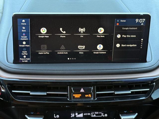 Used 2025 Majestic Black Pearl Acura Technology Package image 16