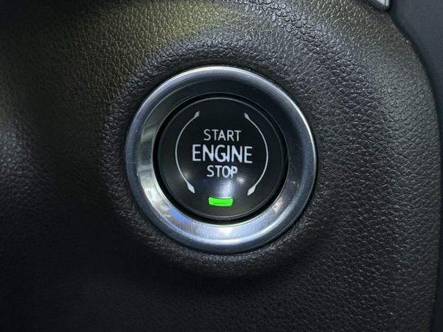 Used 2020 Black Chevrolet LTZ image 19