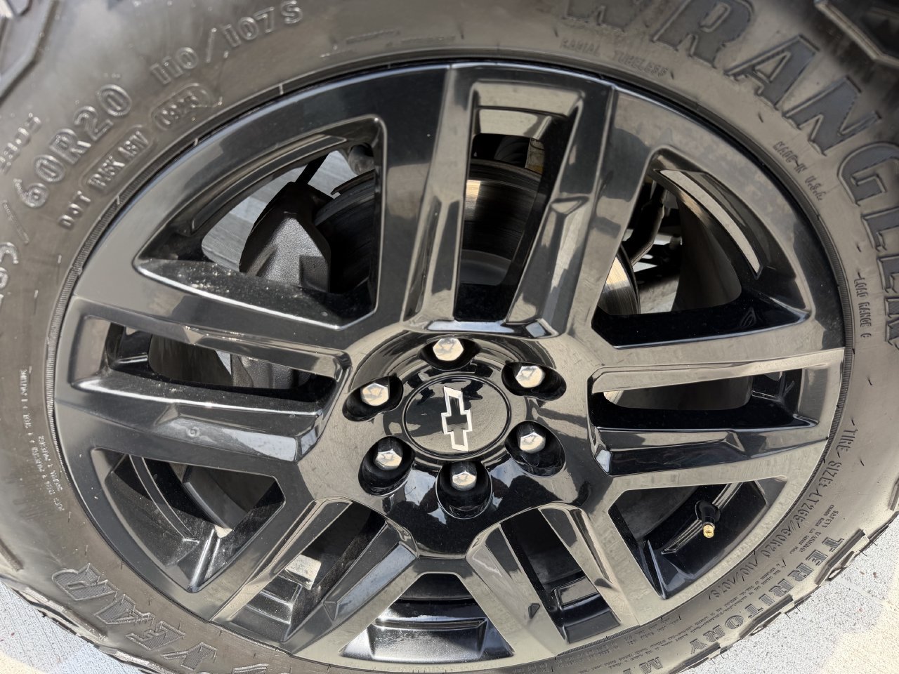 2025 Chevrolet Silverado 1500 LT Trail Boss - Photo 9