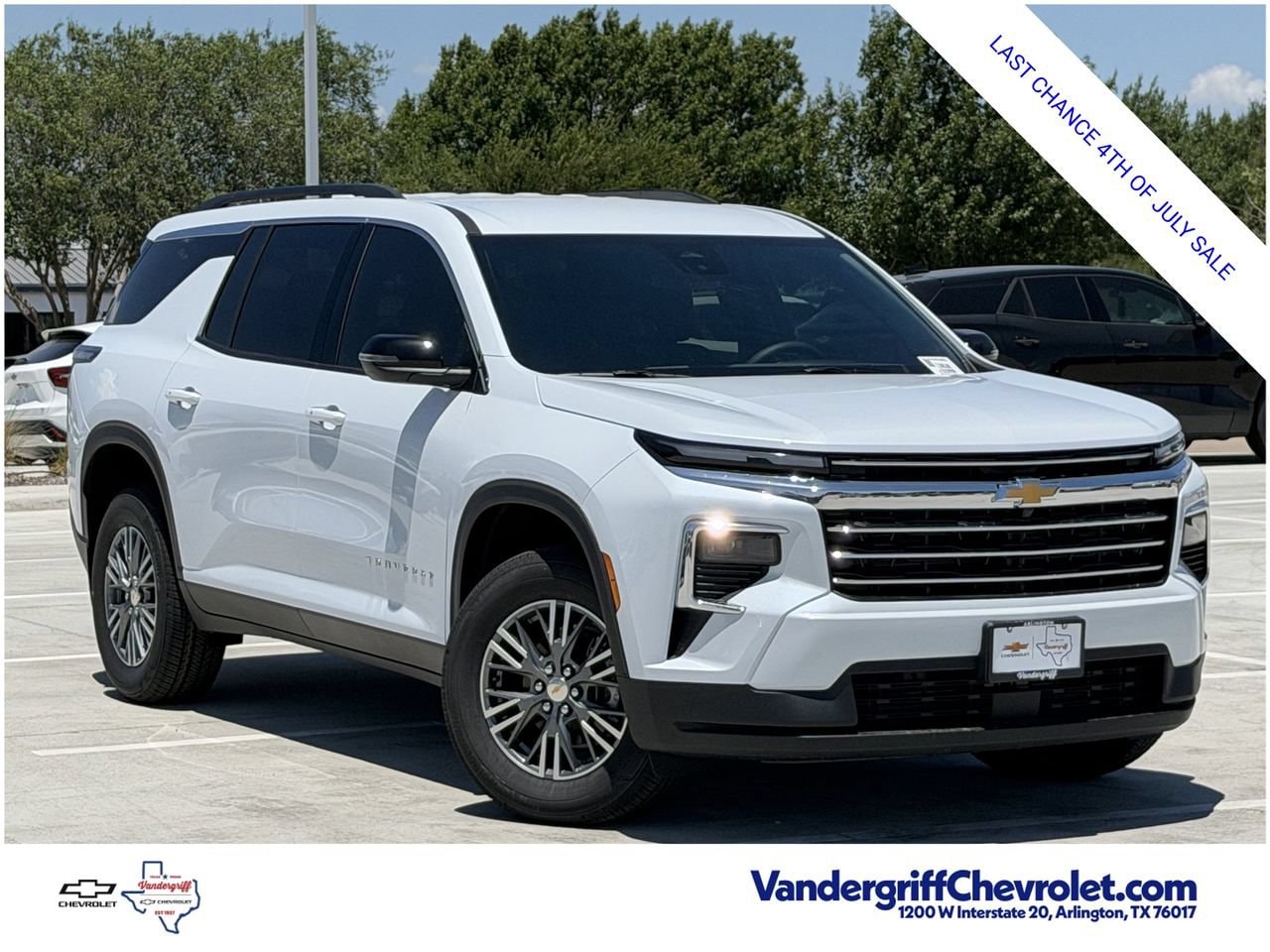2026 Chevrolet Traverse LT - Photo 2