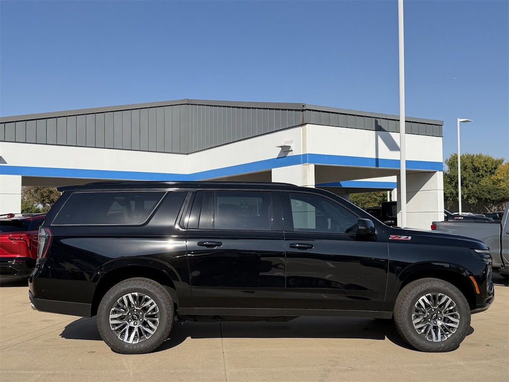 New 2026 Chevrolet Suburban Z71 SUV