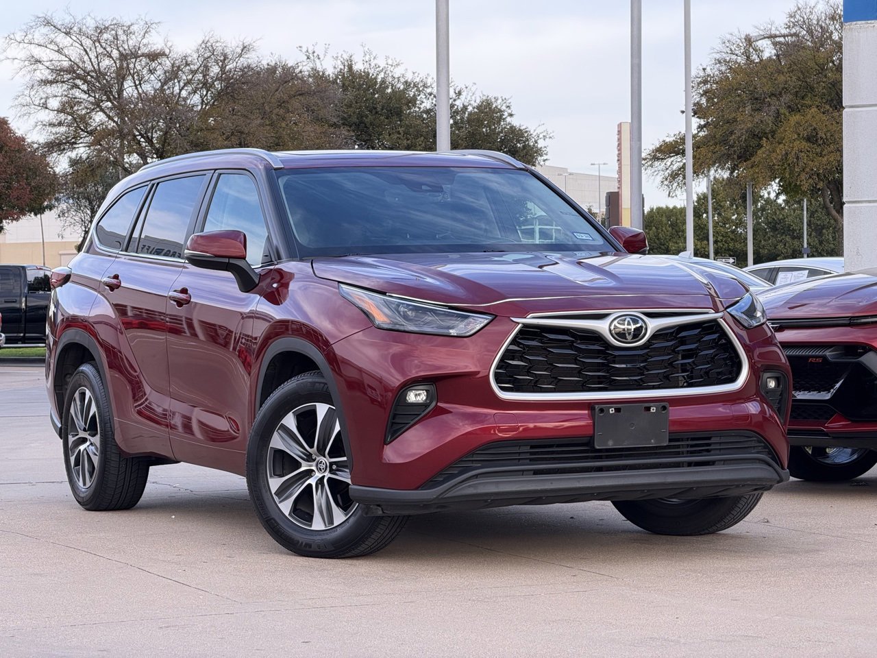 2023 Toyota Highlander Limited Platinum XLE XSE photo 2