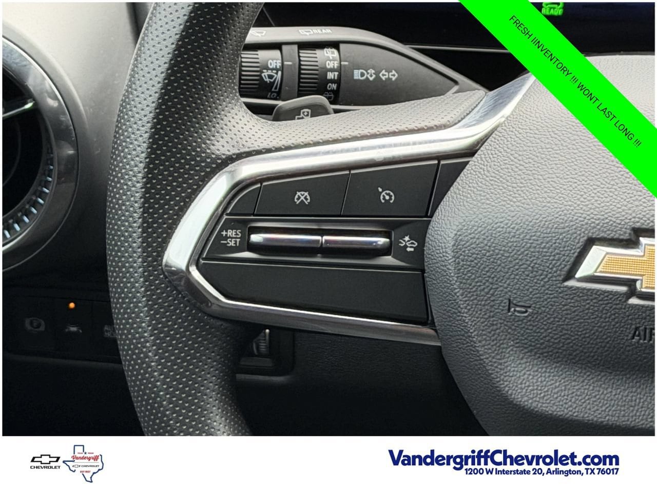 2025 Chevrolet Equinox EV 1LT - Photo 14