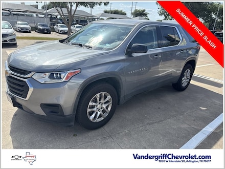 2020 Chevrolet Traverse LS SUV