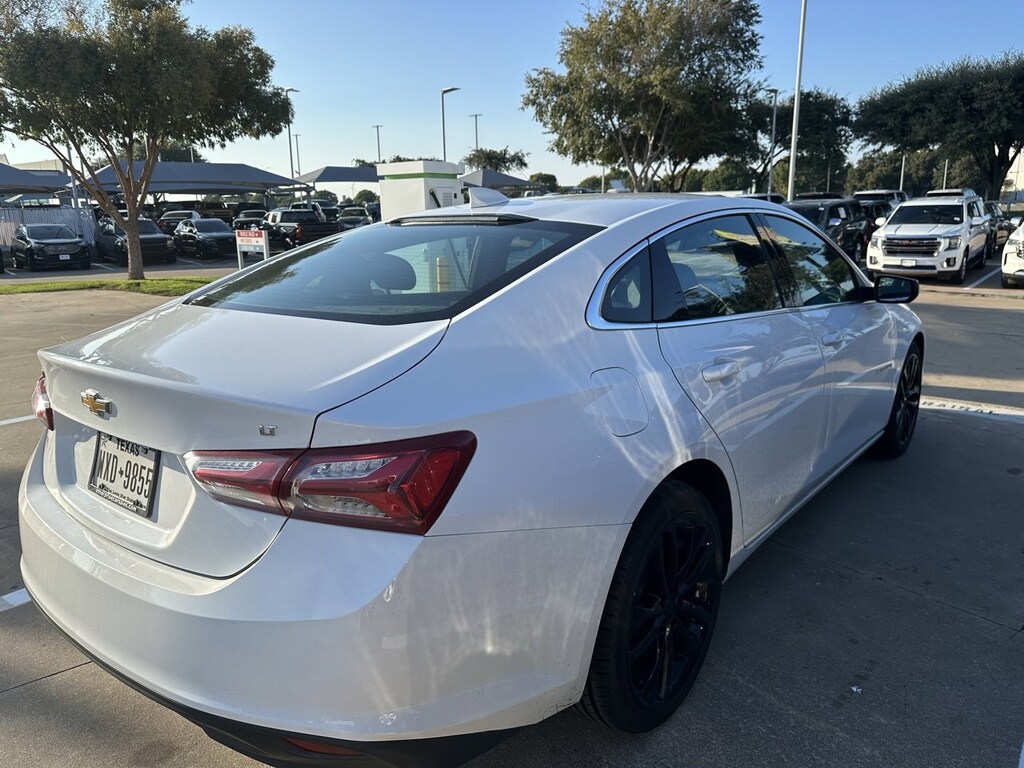Used 2022 Chevrolet Malibu LT Sedan