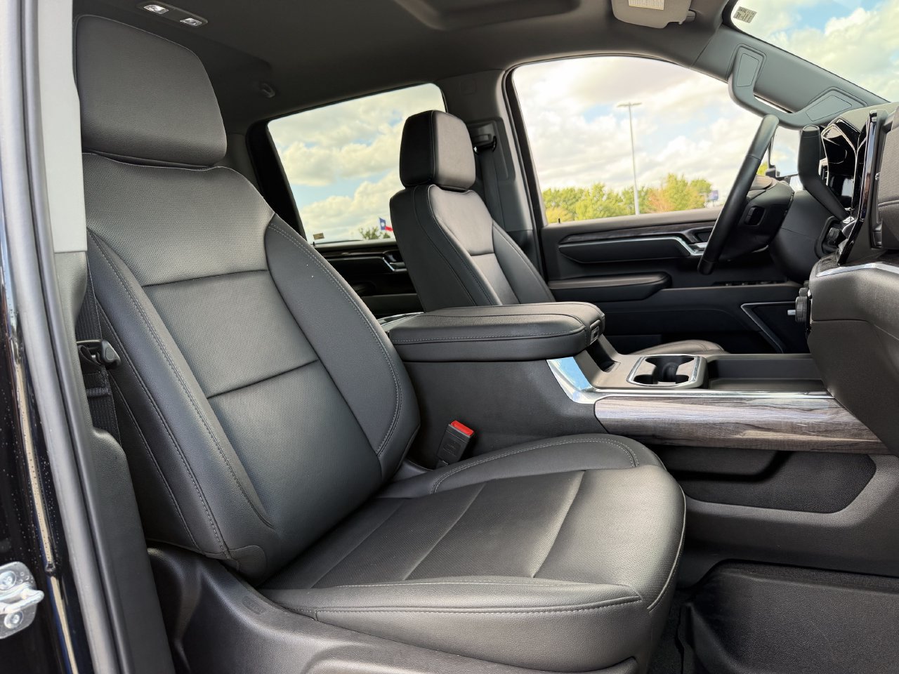 2026 Chevrolet Silverado 2500HD LTZ - Photo 25