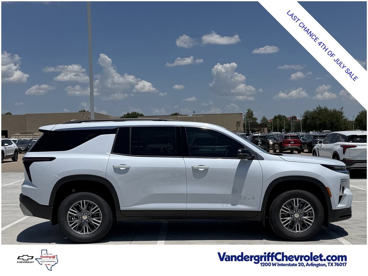 2026 Chevrolet Traverse LT - Photo 3