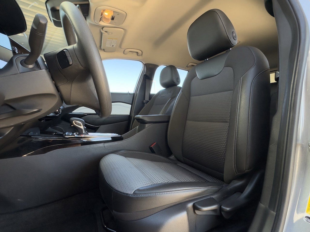 Certified 2025 Chevrolet Trax LT SUV