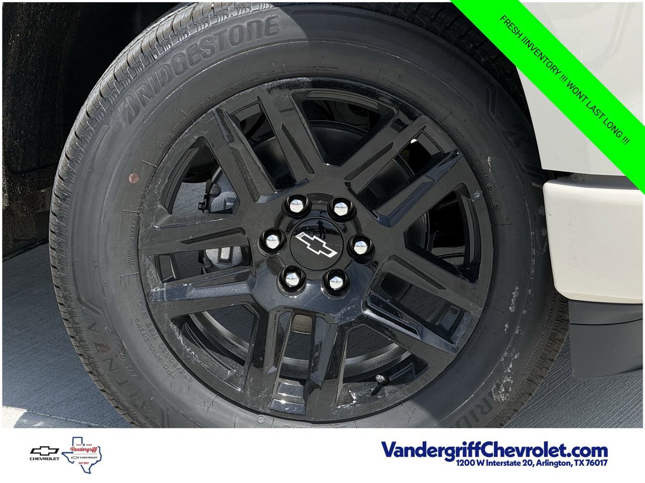 New 2026 White Sands Chevrolet Custom image 9