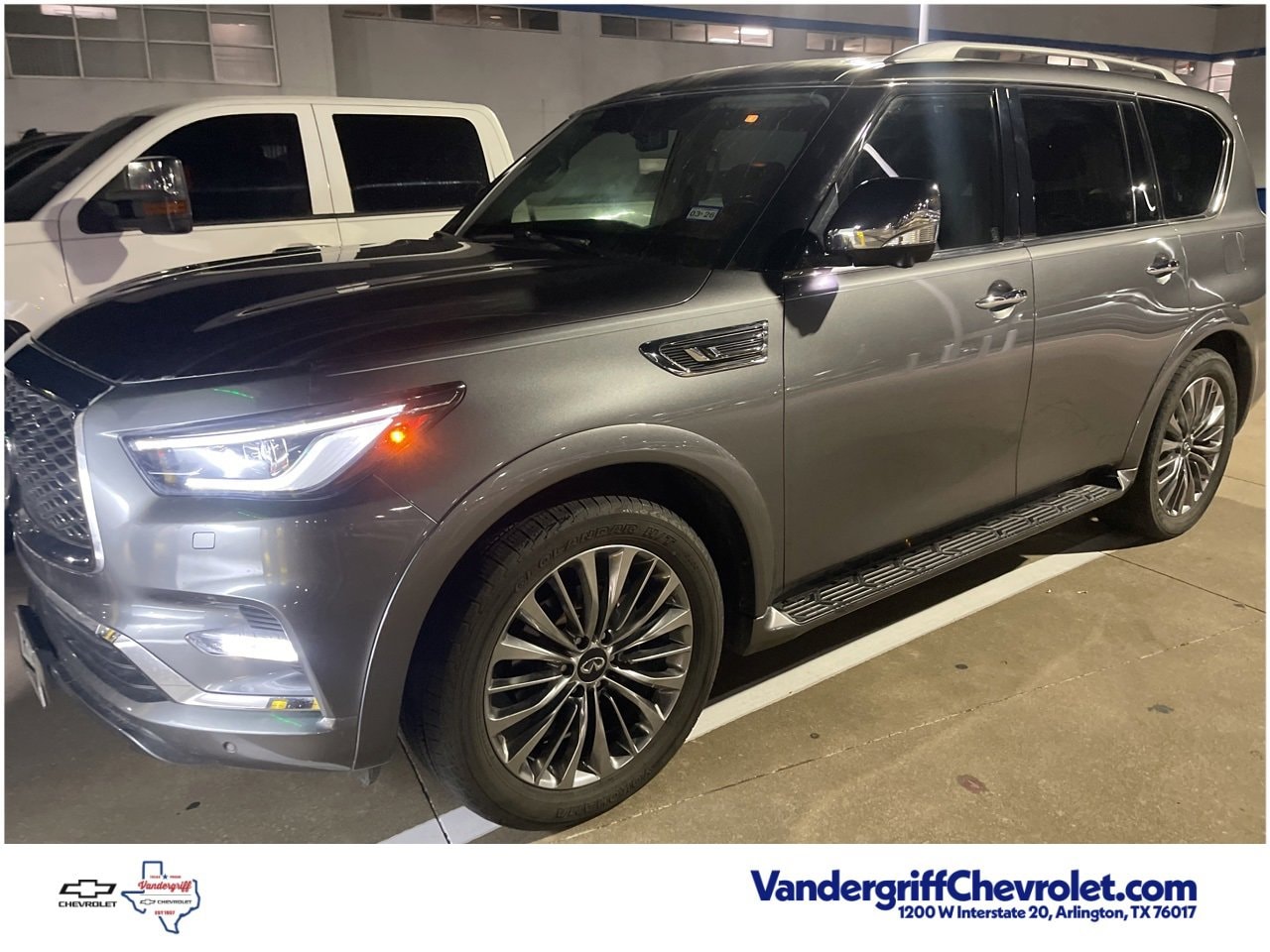 2018 INFINITI QX80 Base