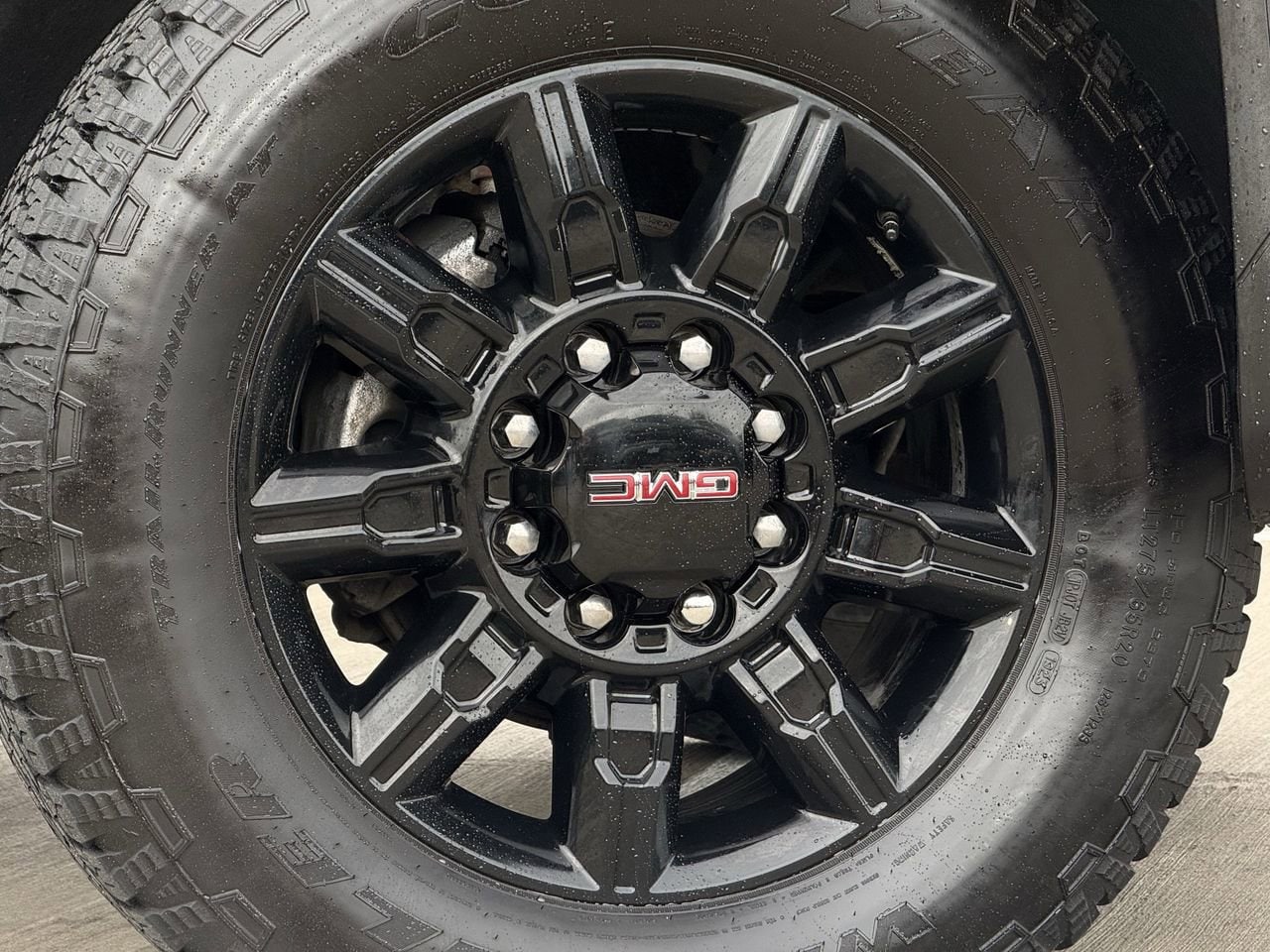 2024 GMC Sierra 2500HD AT4 - Photo 9