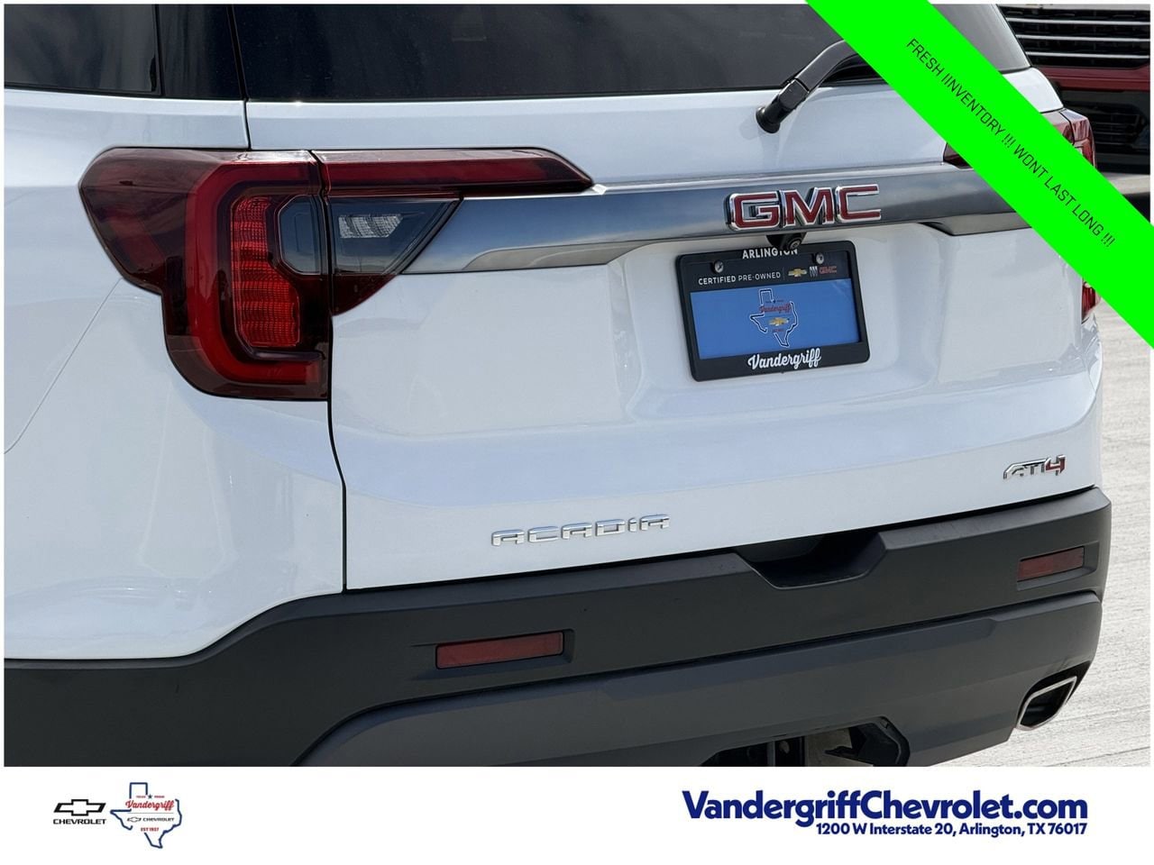 2023 GMC Acadia AT4 - Photo 6