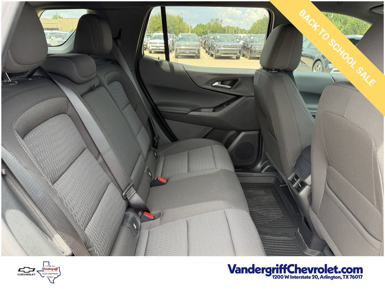 2027 Chevrolet Equinox LT - Photo 25