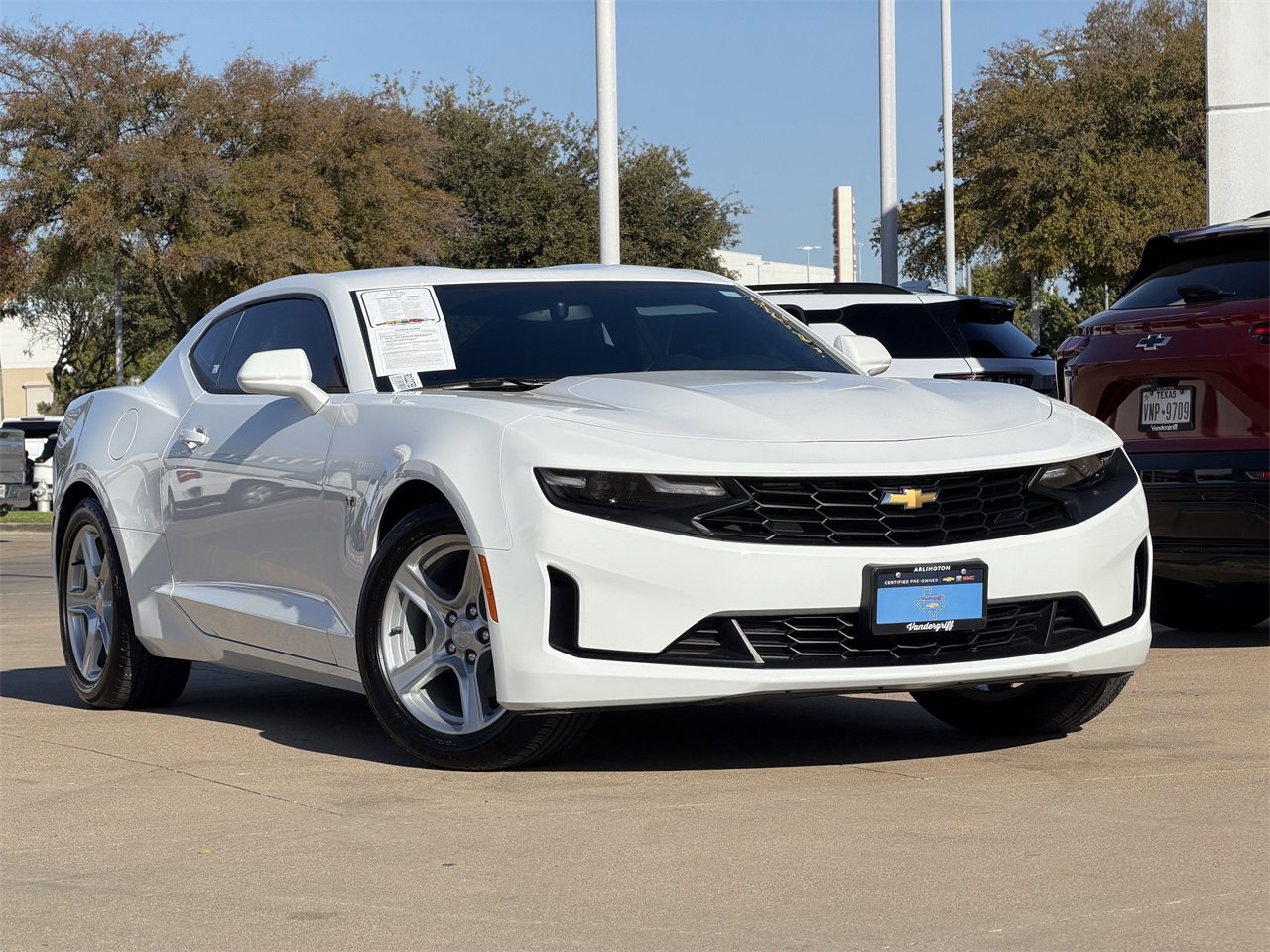 2024 Chevrolet Camaro 2LT photo 2