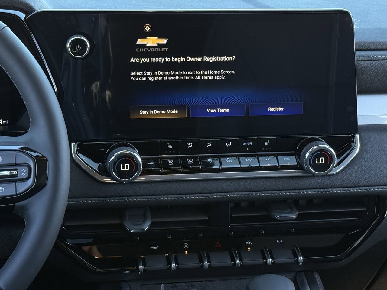 2026 Chevrolet Colorado LT - Photo 16