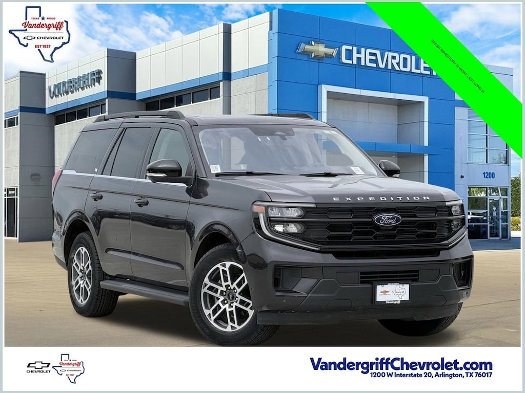 Used 2025 Ford Expedition Active SUV