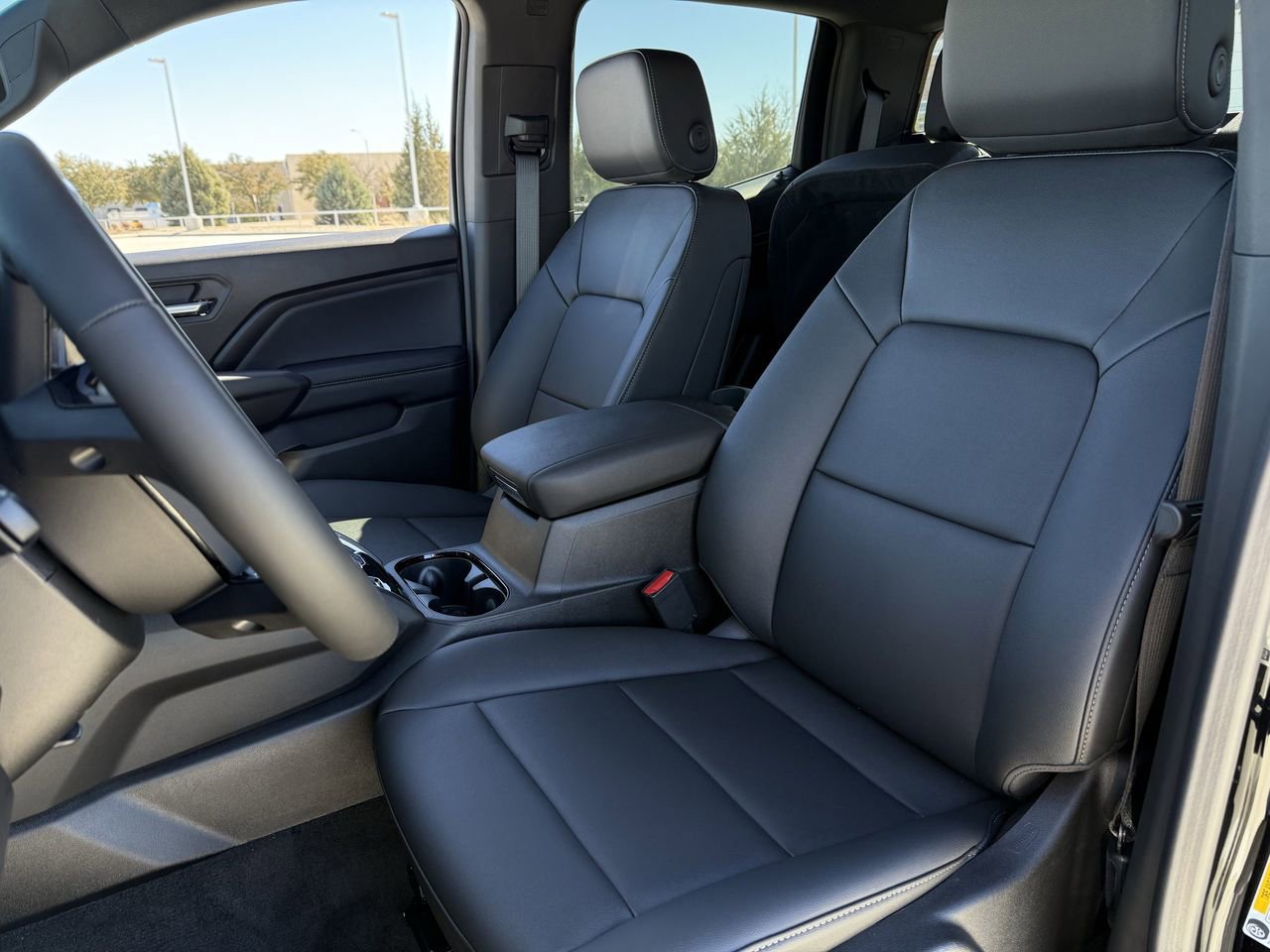 2026 Chevrolet Colorado LT - Photo 23