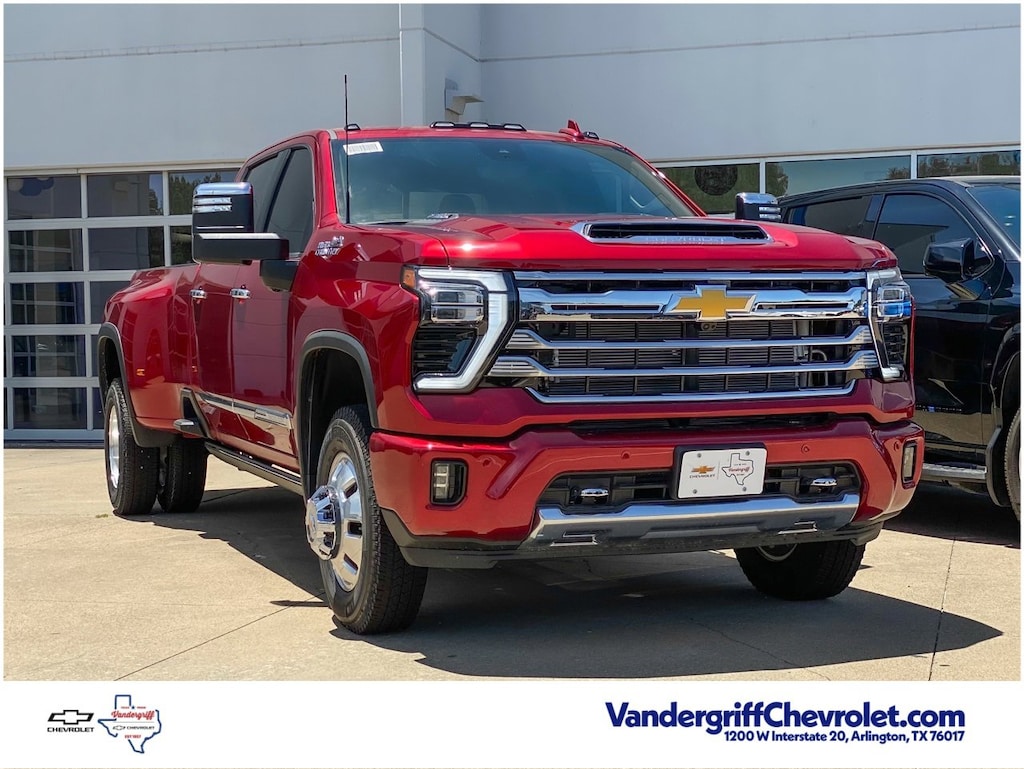 New 2025 Chevrolet Silverado 3500 HD High Country DRW Truck Crew Cab