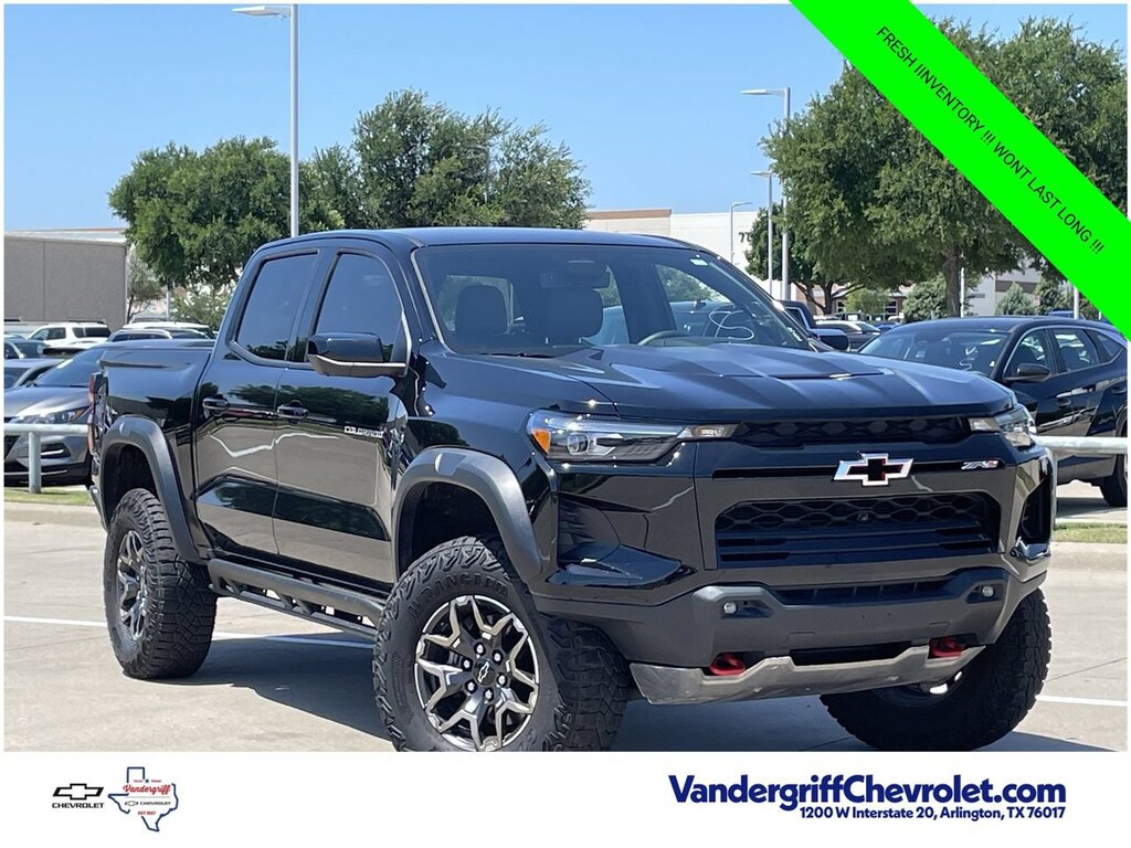 Used 2025 Chevrolet Colorado ZR2 Truck Crew Cab