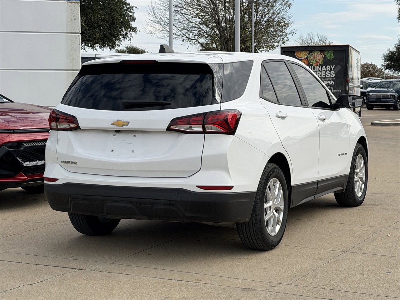2024 Chevrolet Equinox LS photo 4