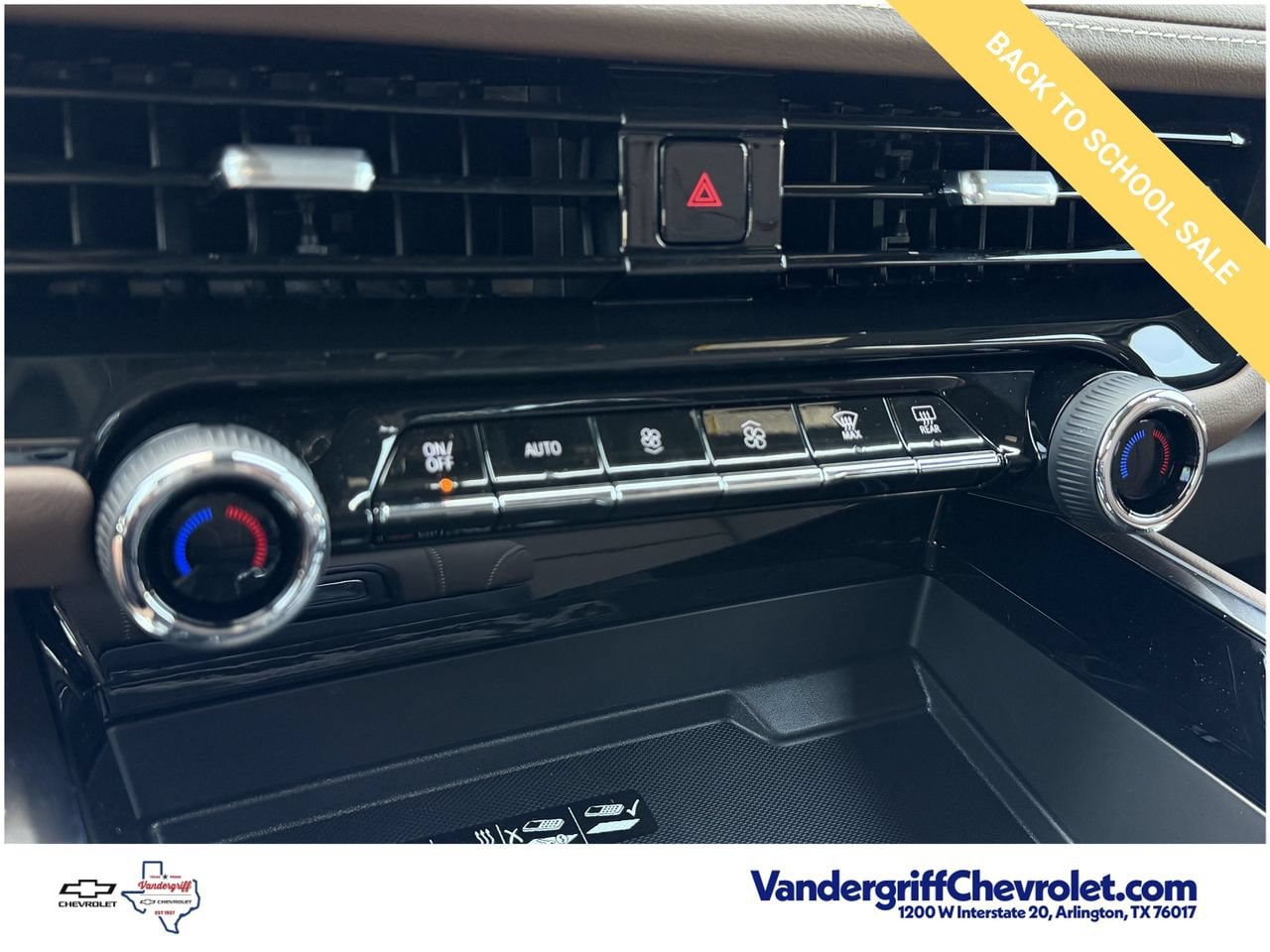 2026 Chevrolet Suburban High Country - Photo 18