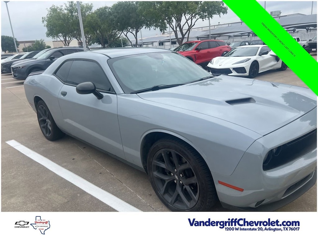 Used 2020 Dodge Challenger SXT Coupe
