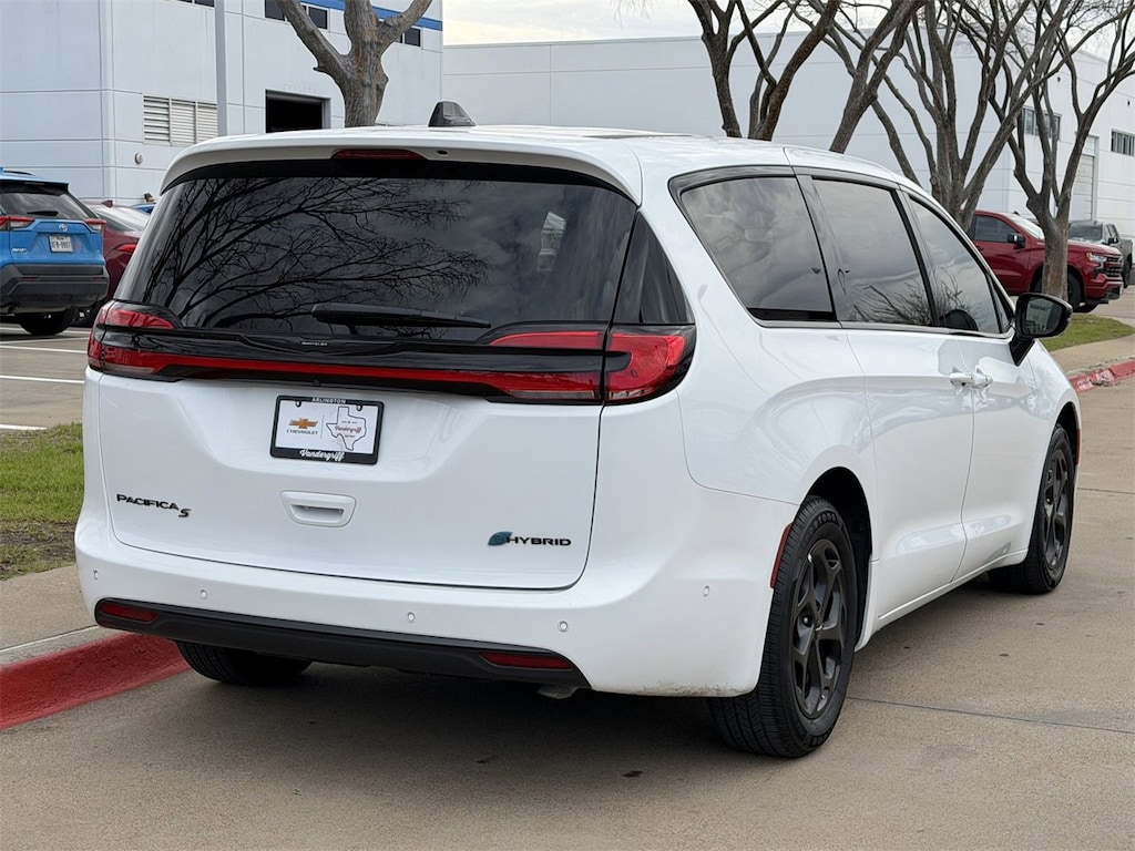 Used 2024 Chrysler Pacifica Hybrid S Appearance Pkg Van Passenger Van